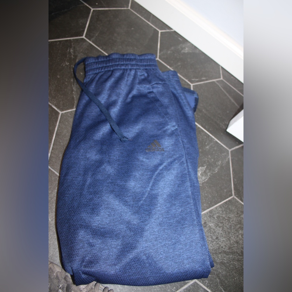 Adidas Men’s Blue Sweatpants Medium Zippered Bottom